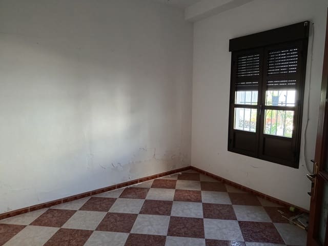 7 slaapkamer Huis te koop in Priego de Córdoba - € 84.900 (Ref: 10046147)
