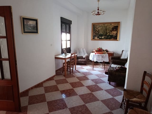 7 slaapkamer Huis te koop in Priego de Córdoba - € 84.900 (Ref: 10046147)