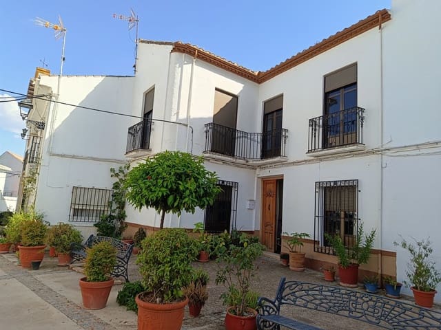 7 slaapkamer Huis te koop in Priego de Córdoba - € 84.900 (Ref: 10046147)