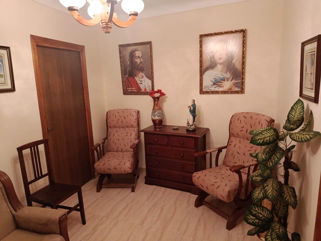 5 slaapkamer Huis te koop in Luque - € 89.000 (Ref: 10046148)