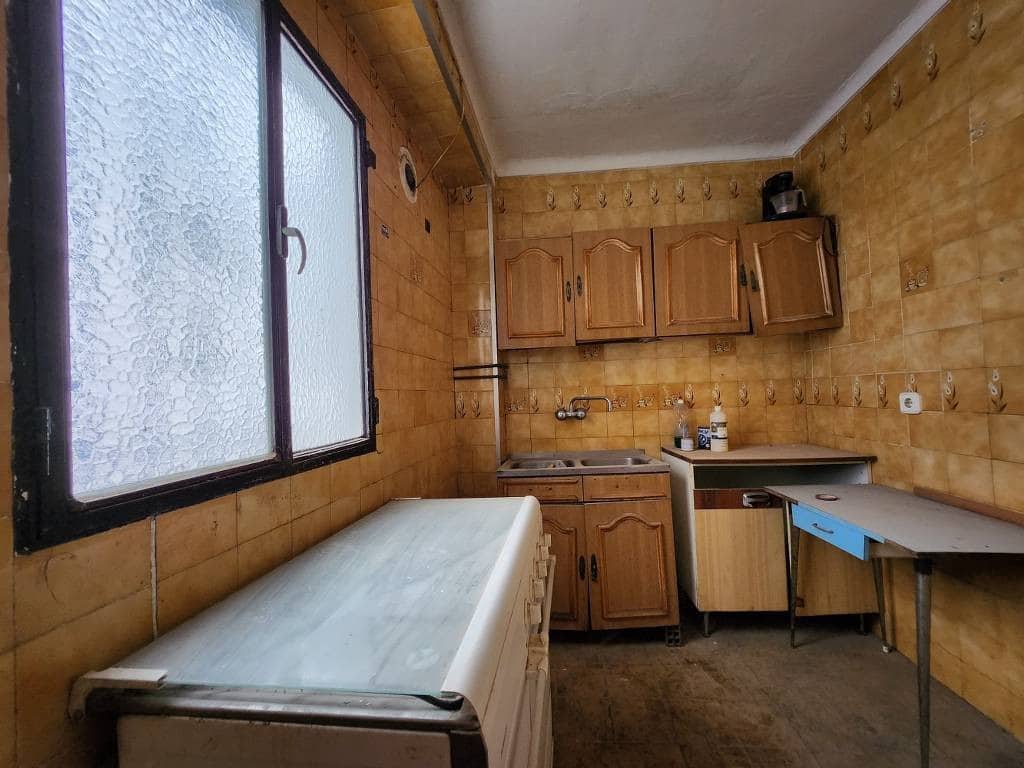 3 bedroom Townhouse for sale in Baena - € 56,000 (Ref: 10046151)