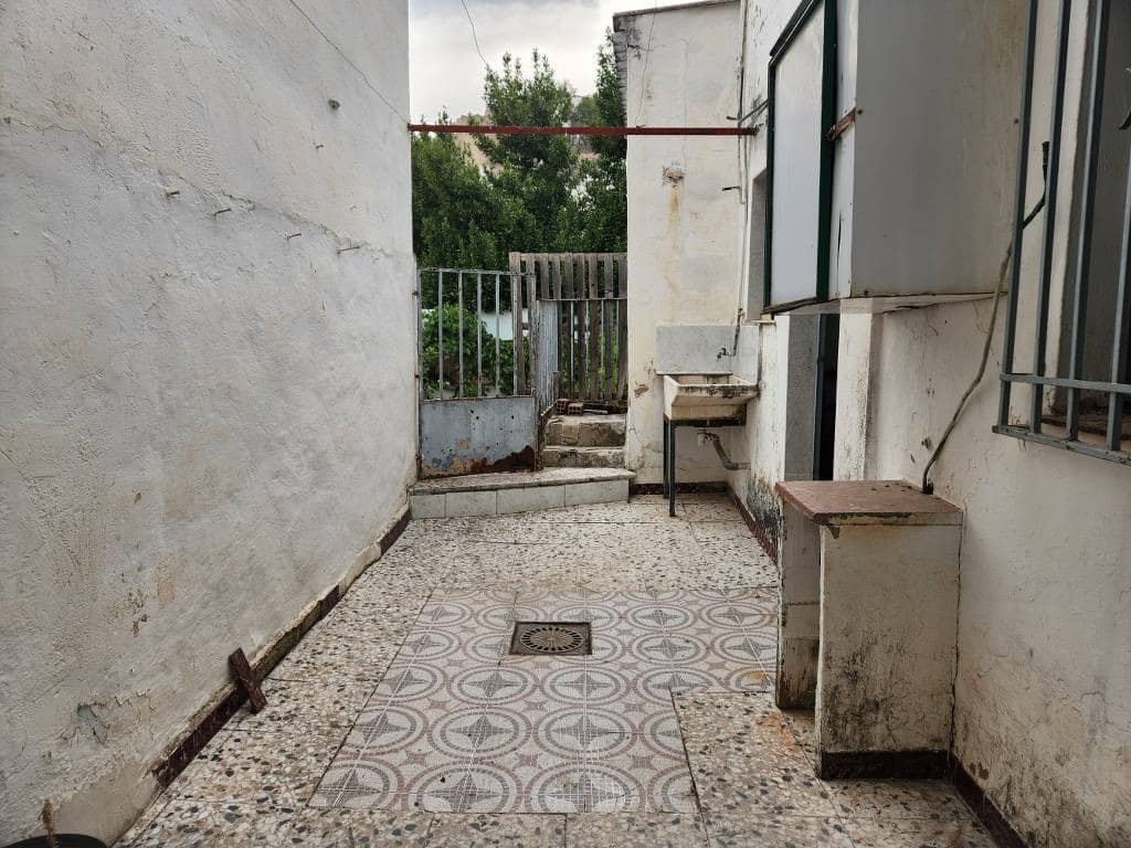 3 bedroom Townhouse for sale in Baena - € 56,000 (Ref: 10046151)