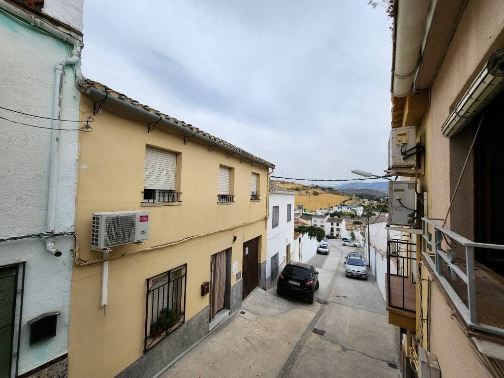 3 bedroom Townhouse for sale in Baena - € 56,000 (Ref: 10046151)