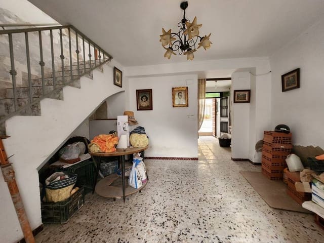 3 bedroom Townhouse for sale in Baena - € 56,000 (Ref: 10046151)
