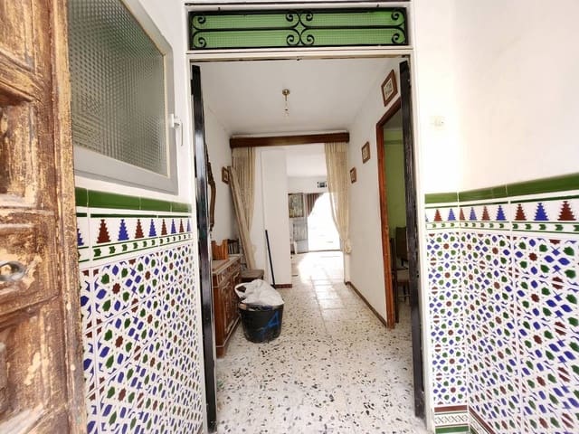 3 bedroom Townhouse for sale in Baena - € 56,000 (Ref: 10046151)