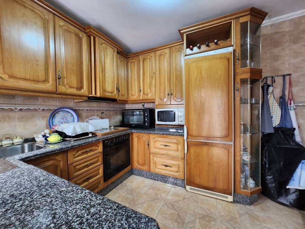 4 bedroom Townhouse for sale in Santiago de Calatrava - € 47,000 (Ref: 10046153)