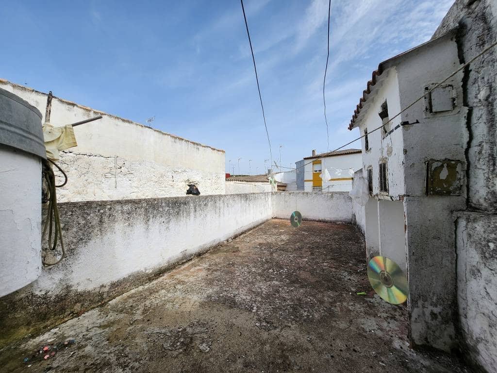 4 bedroom Townhouse for sale in Santiago de Calatrava - € 47,000 (Ref: 10046153)