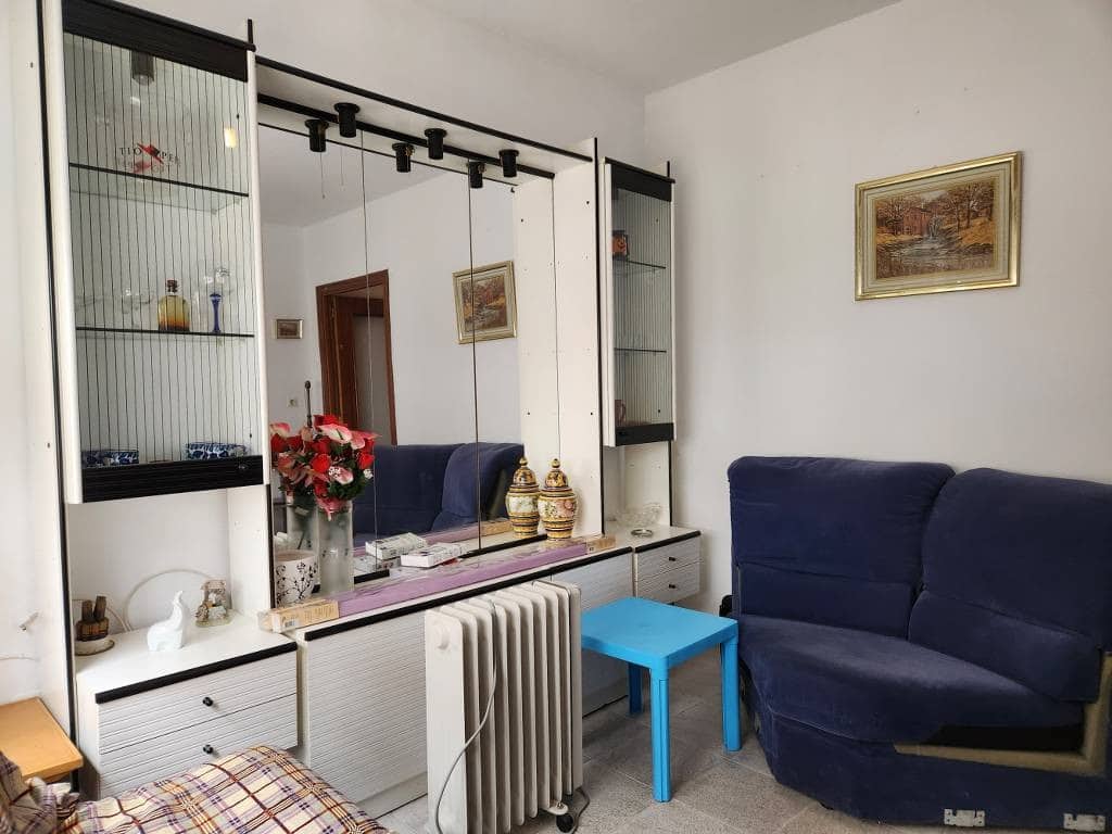 2 bedroom Townhouse for sale in Priego de Cordoba - € 39,000 (Ref: 10046155)