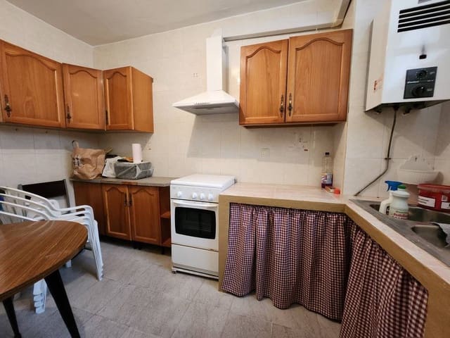 2 slaapkamer Huis te koop in Priego de Córdoba - € 39.000 (Ref: 10046155)