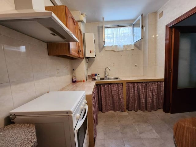 2 slaapkamer Huis te koop in Priego de Córdoba - € 39.000 (Ref: 10046155)