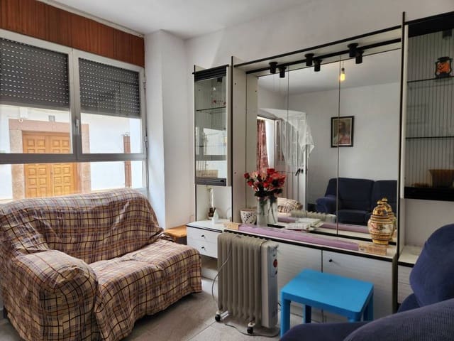 2 slaapkamer Huis te koop in Priego de Córdoba - € 39.000 (Ref: 10046155)