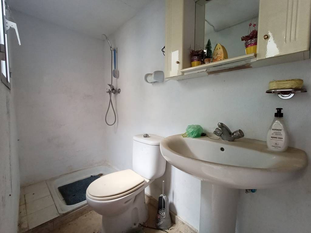 3 bedroom Townhouse for sale in Luque with pool - € 29,900 (Ref: 10046157)
