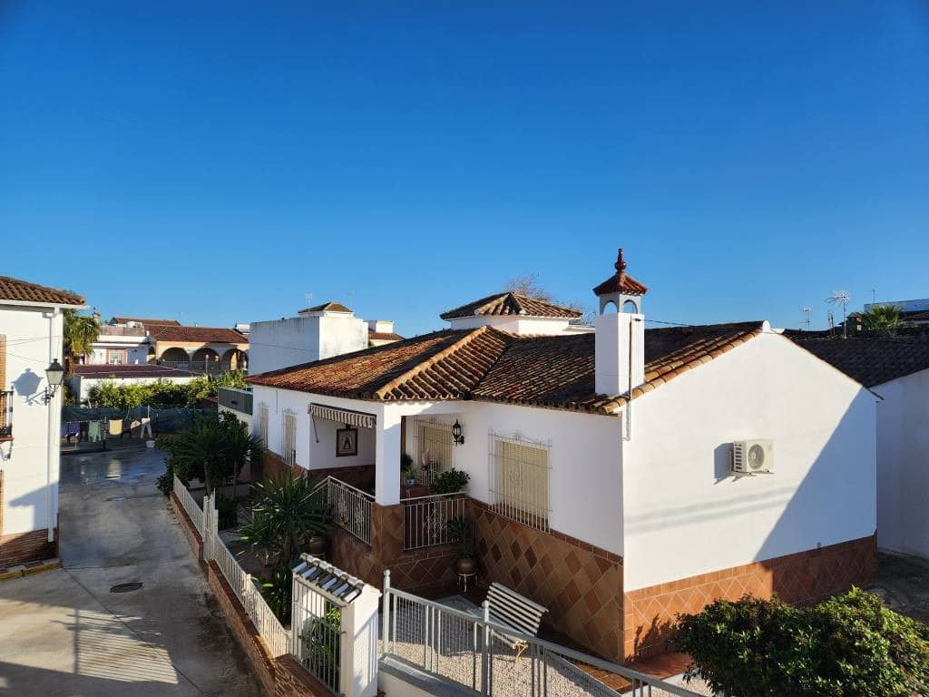 3 chambre Maison de Ville à vendre à La Guijarrosa avec piscine garage - 210 000 € (Ref: 10046159)
