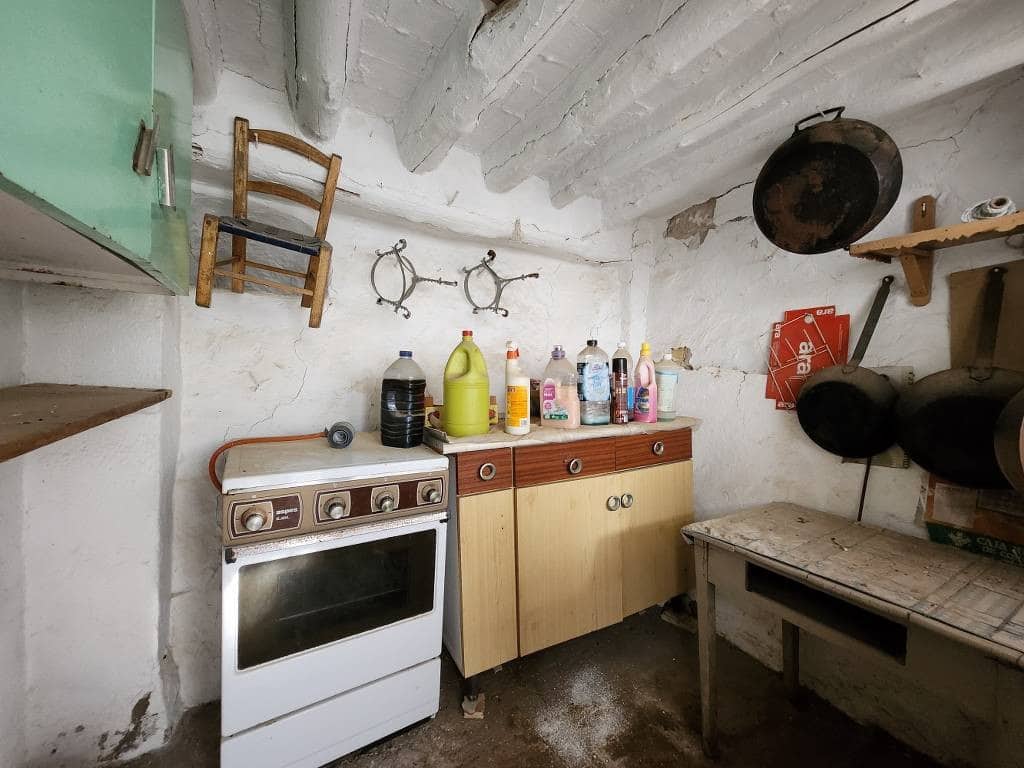 5 bedroom Townhouse for sale in Rute - € 58,000 (Ref: 10046161)