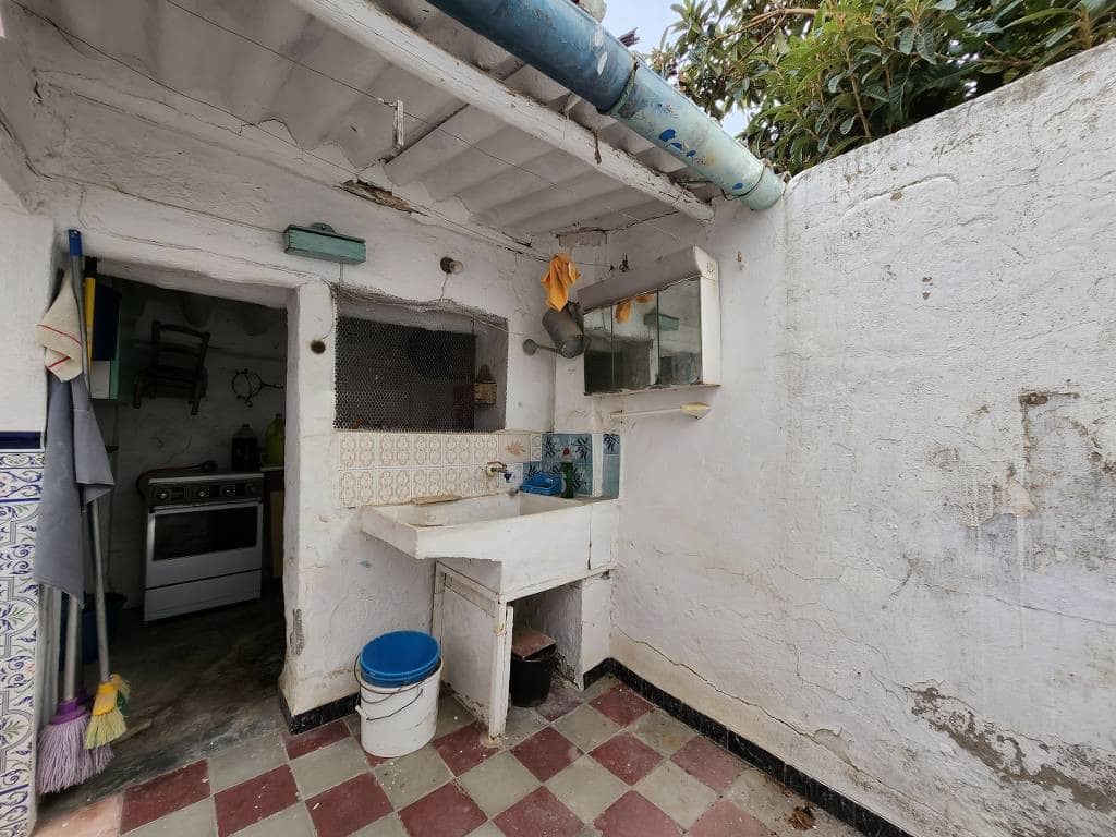 5 bedroom Townhouse for sale in Rute - € 58,000 (Ref: 10046161)