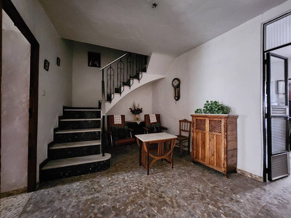 5 bedroom Townhouse for sale in Rute - € 58,000 (Ref: 10046161)