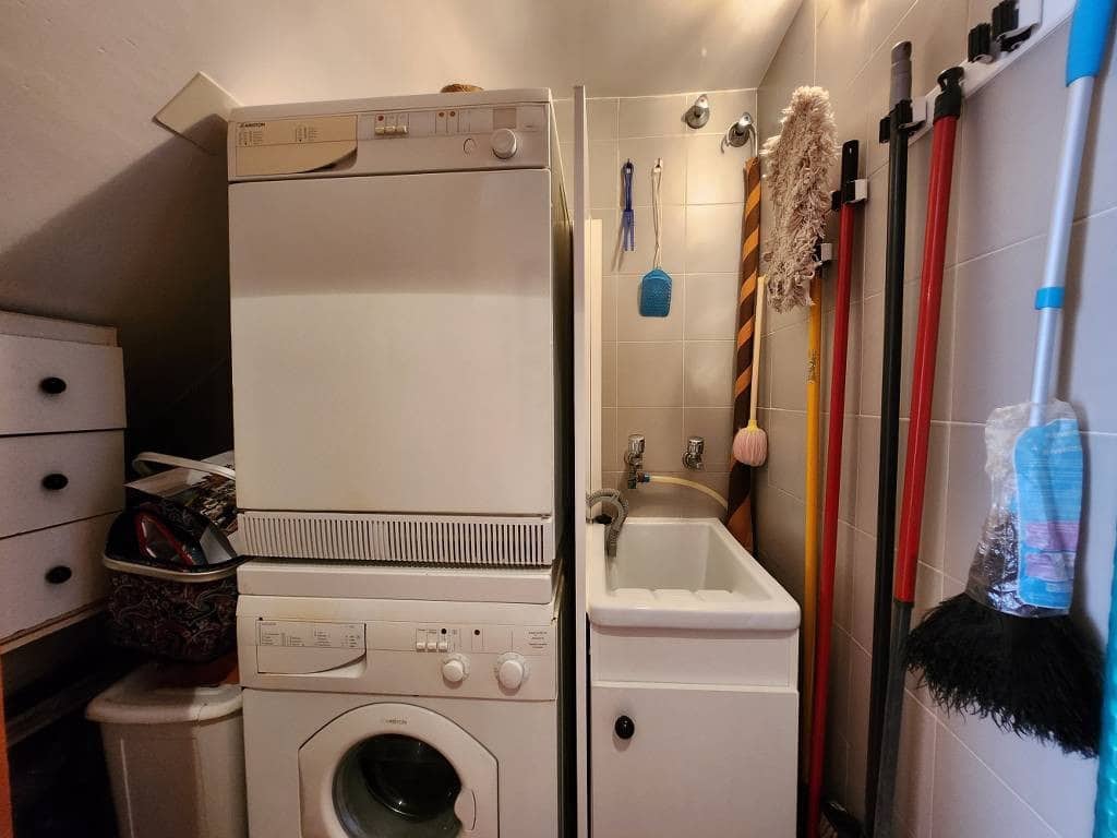 4 bedroom Townhouse for sale in Iznajar with pool - € 115,000 (Ref: 10046164)