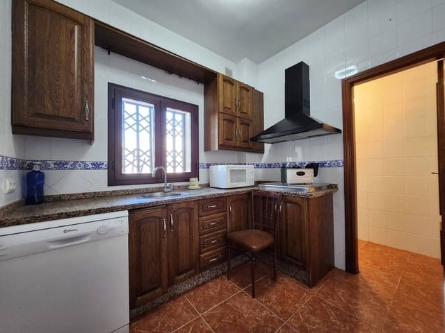 3 sypialnia Komercyjne na sprzedaż w Priego de Córdoba z garażem - 190 000 € (Ref: 10046165)