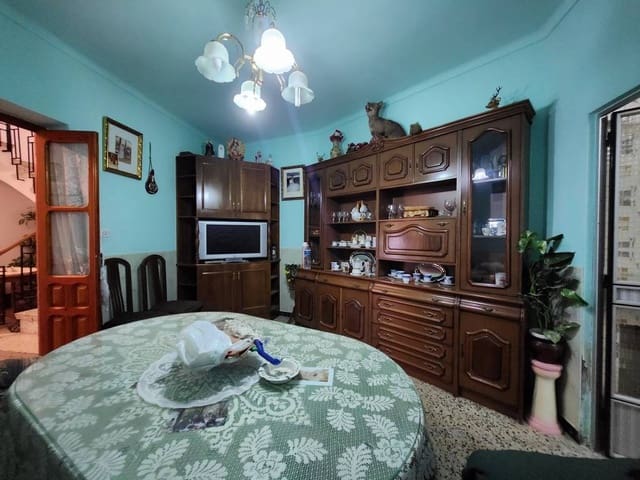 8 slaapkamer Huis te koop in Cuevas de San Marcos met zwembad - € 125.000 (Ref: 10046168)