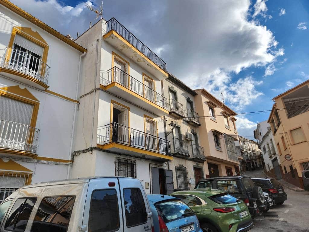 8 slaapkamer Huis te koop in Cuevas de San Marcos met zwembad - € 125.000 (Ref: 10046168)