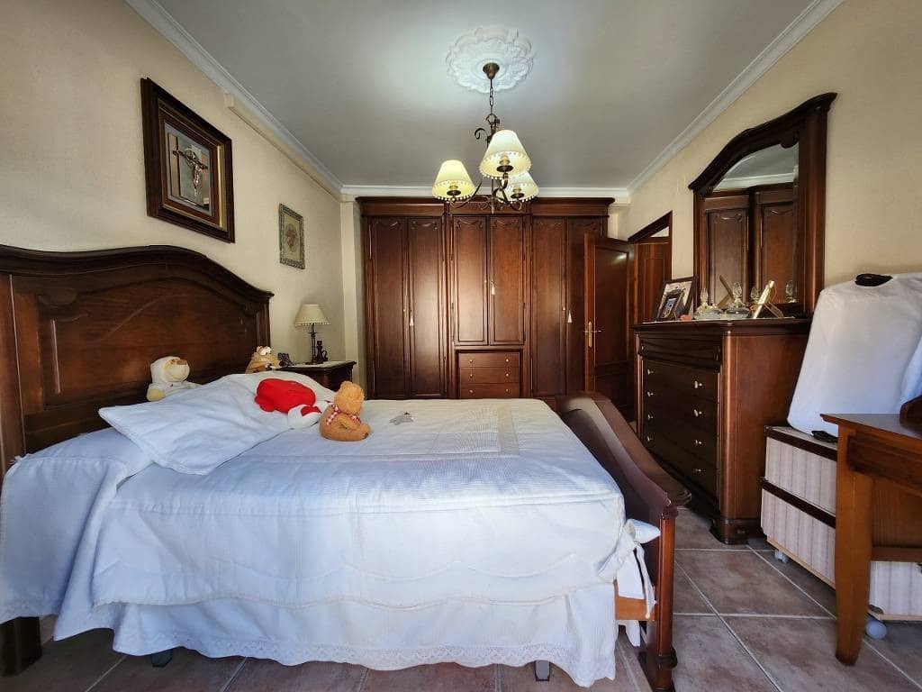 3 bedroom Apartment for sale in Luque with pool - € 73,000 (Ref: 10046172)