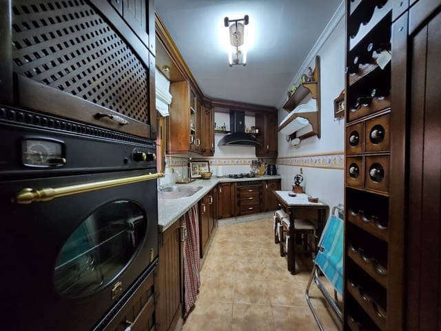 3 sovrum Lägenhet till salu i Luque med pool - 73 000 € (Ref: 10046172)
