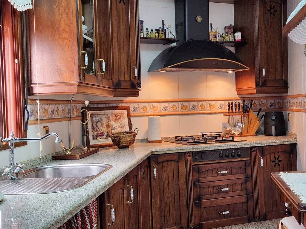 3 bedroom Apartment for sale in Luque with pool - € 73,000 (Ref: 10046172)