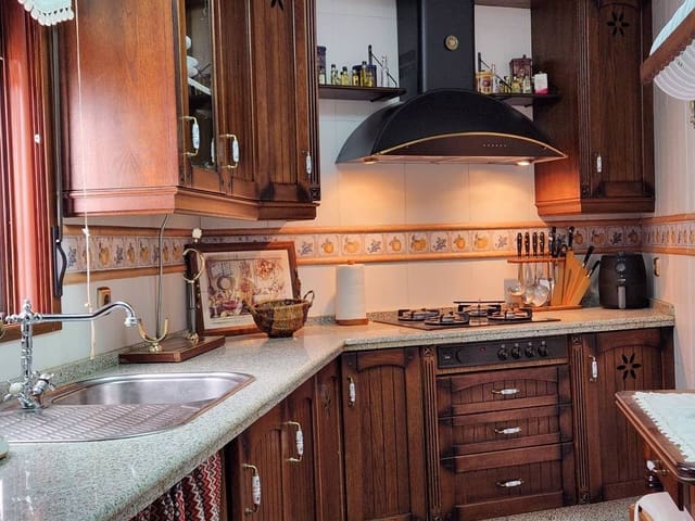 3 sovrum Lägenhet till salu i Luque med pool - 73 000 € (Ref: 10046172)