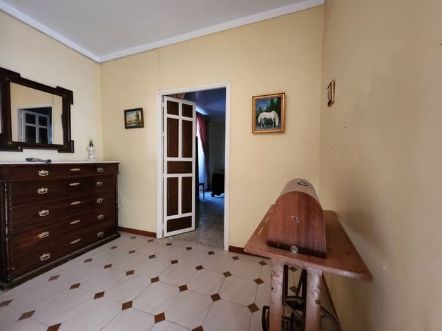 4 bedroom Townhouse for sale in Benamejí with pool - € 89,900 (Ref: 10046173)