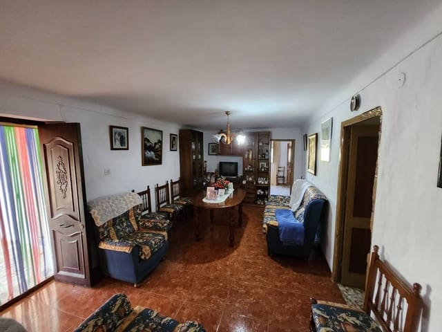 7 sovrum Finca/Hus på landet till salu i Iznájar - 325 000 € (Ref: 10046175)