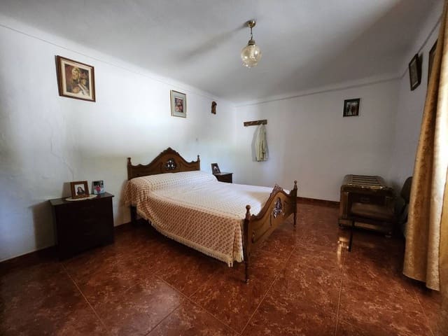 7 sovrum Finca/Hus på landet till salu i Iznájar - 325 000 € (Ref: 10046175)