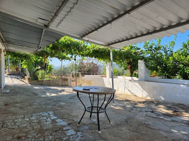 7 sovrum Finca/Hus på landet till salu i Iznájar - 325 000 € (Ref: 10046175)