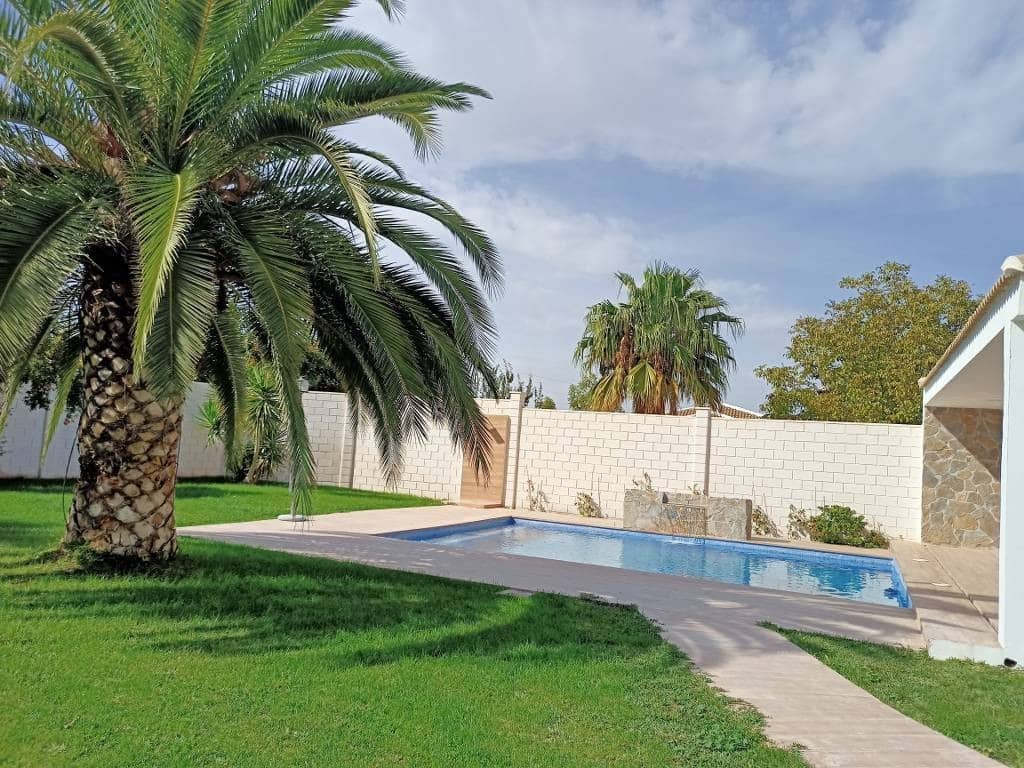 4 camera da letto Villa in vendita in Cabra con piscina garage - 419.000 € (Rif: 10046176)