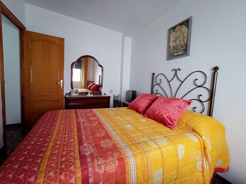 5 bedroom Townhouse for sale in Rute - € 137,000 (Ref: 10046177)