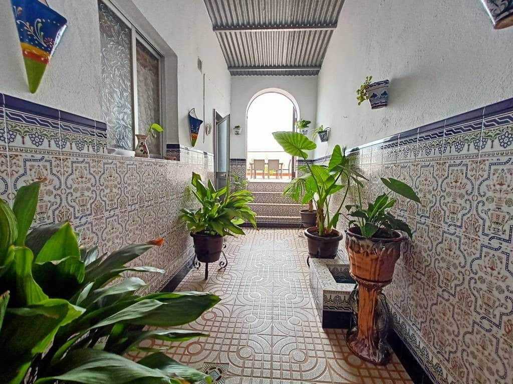 5 bedroom Townhouse for sale in Rute - € 137,000 (Ref: 10046177)