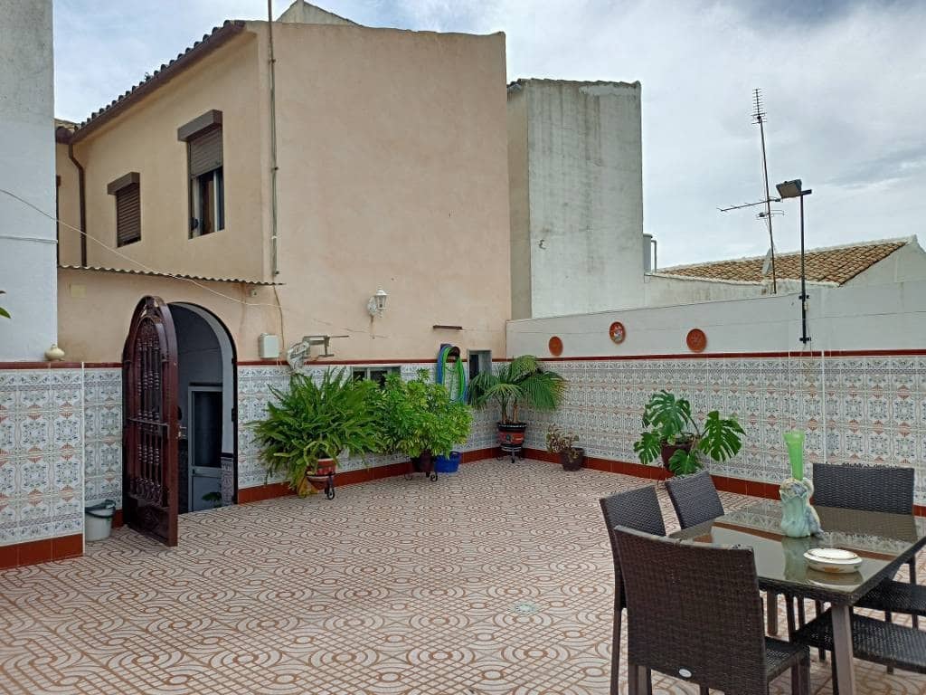 5 bedroom Townhouse for sale in Rute - € 137,000 (Ref: 10046177)