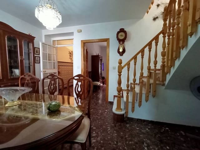 5 quarto Casa em Banda para venda em Rute - 137 000 € (Ref: 10046177)