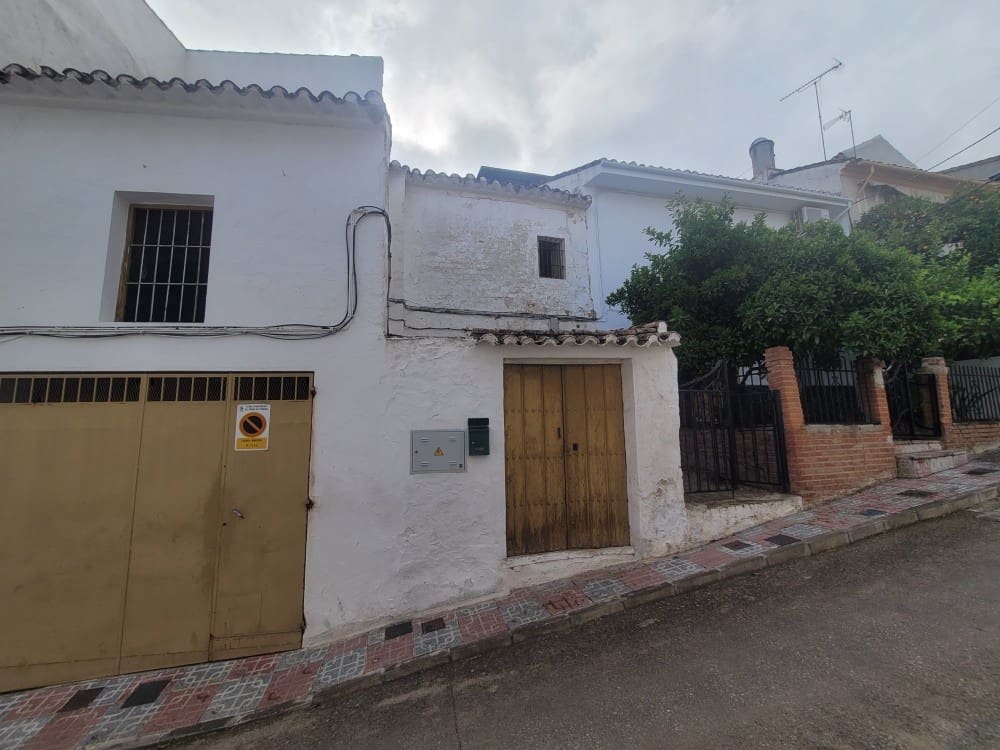 3 bedroom Townhouse for sale in Castil de Campos - € 17,000 (Ref: 10046178)