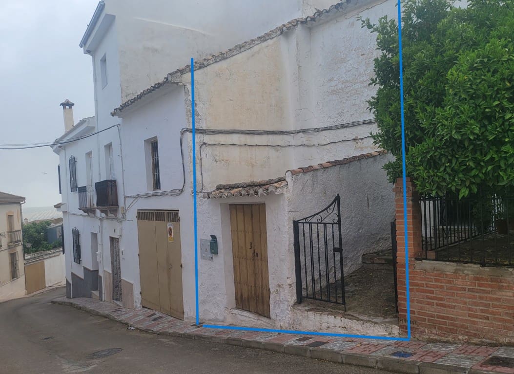 3 bedroom Townhouse for sale in Castil de Campos - € 17,000 (Ref: 10046178)