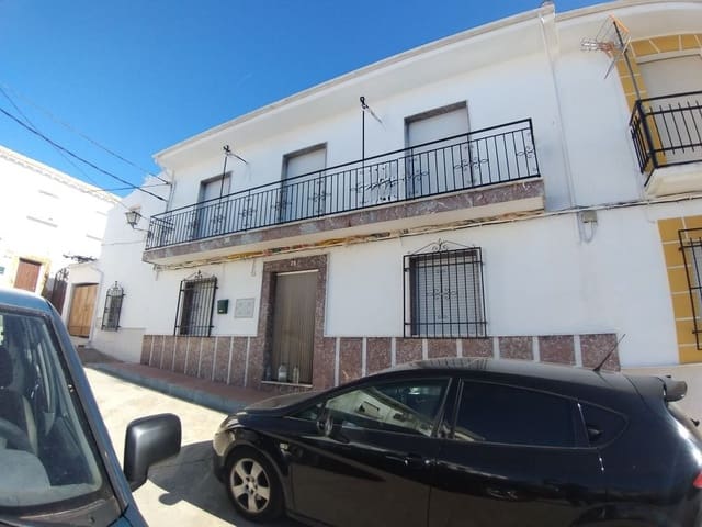 5 slaapkamer Huis te koop in Priego de Córdoba met garage - € 92.000 (Ref: 10046179)