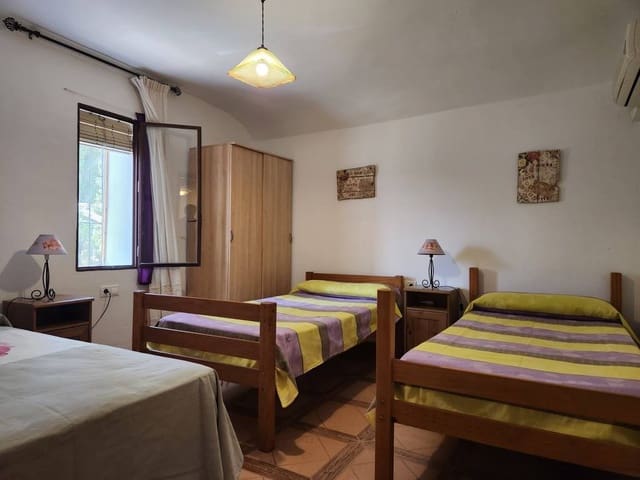 6 Zimmer Finca/Landgut zu verkaufen in Iznájar mit Pool - 309.000 € (Ref: 10046180)