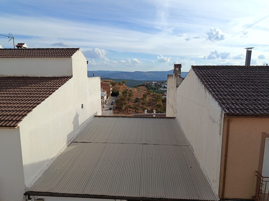 4 bedroom Townhouse for sale in Rute with garage - € 69,900 (Ref: 10046183)