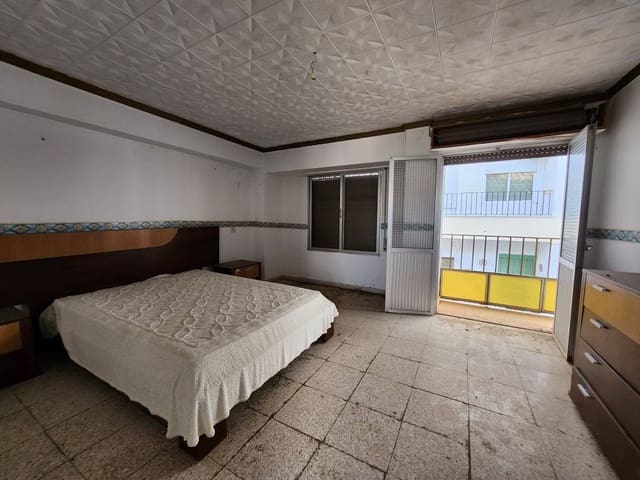6 quarto Casa em Banda para venda em Iznájar - 157 000 € (Ref: 10046185)