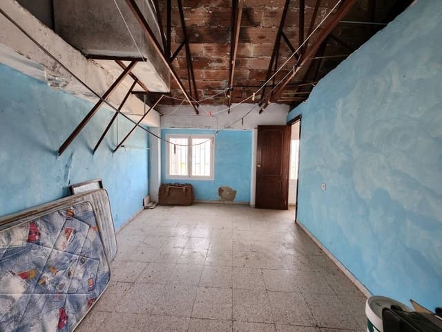 6 quarto Casa em Banda para venda em Iznájar - 157 000 € (Ref: 10046185)