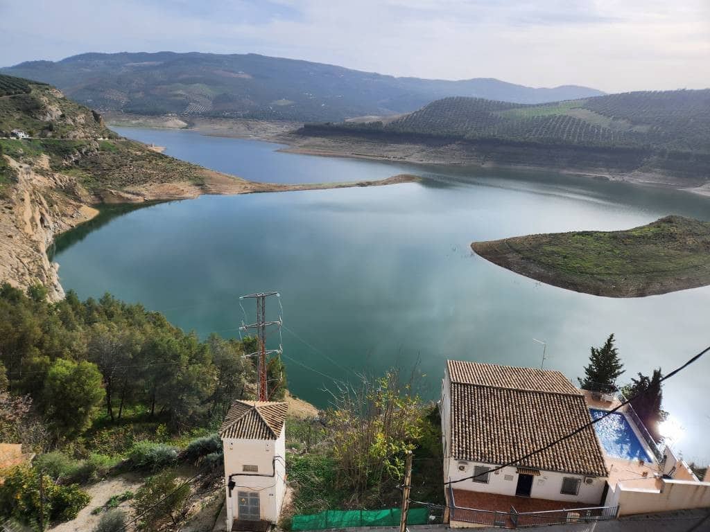 6 quarto Casa em Banda para venda em Iznajar - 157 000 € (Ref: 10046185)