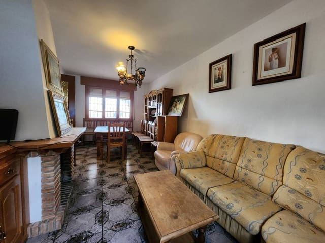 5 Zimmer Villa zu verkaufen in Rute mit Pool - 315.000 € (Ref: 10046186)
