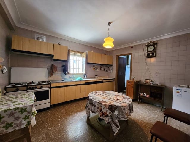 4 bedroom Finca/Country House for sale in Arroyo de Priego, Iznájar with garage - € 200,000 (Ref: 10046187)