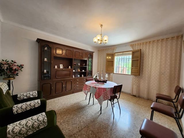 4 bedroom Finca/Country House for sale in Arroyo de Priego, Iznájar with garage - € 200,000 (Ref: 10046187)