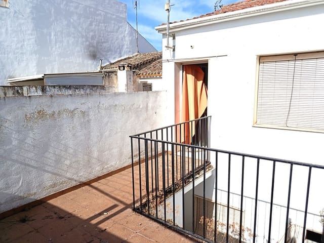 4 quarto Casa em Banda para venda em Priego de Córdoba - 59 900 € (Ref: 10048231)