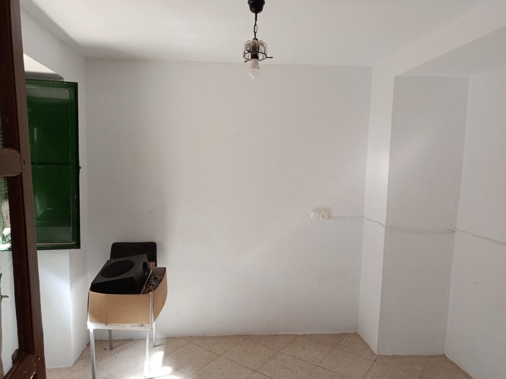 5 quarto Casa em Banda para venda em Priego de Cordoba com garagem - 74 900 € (Ref: 10048232)
